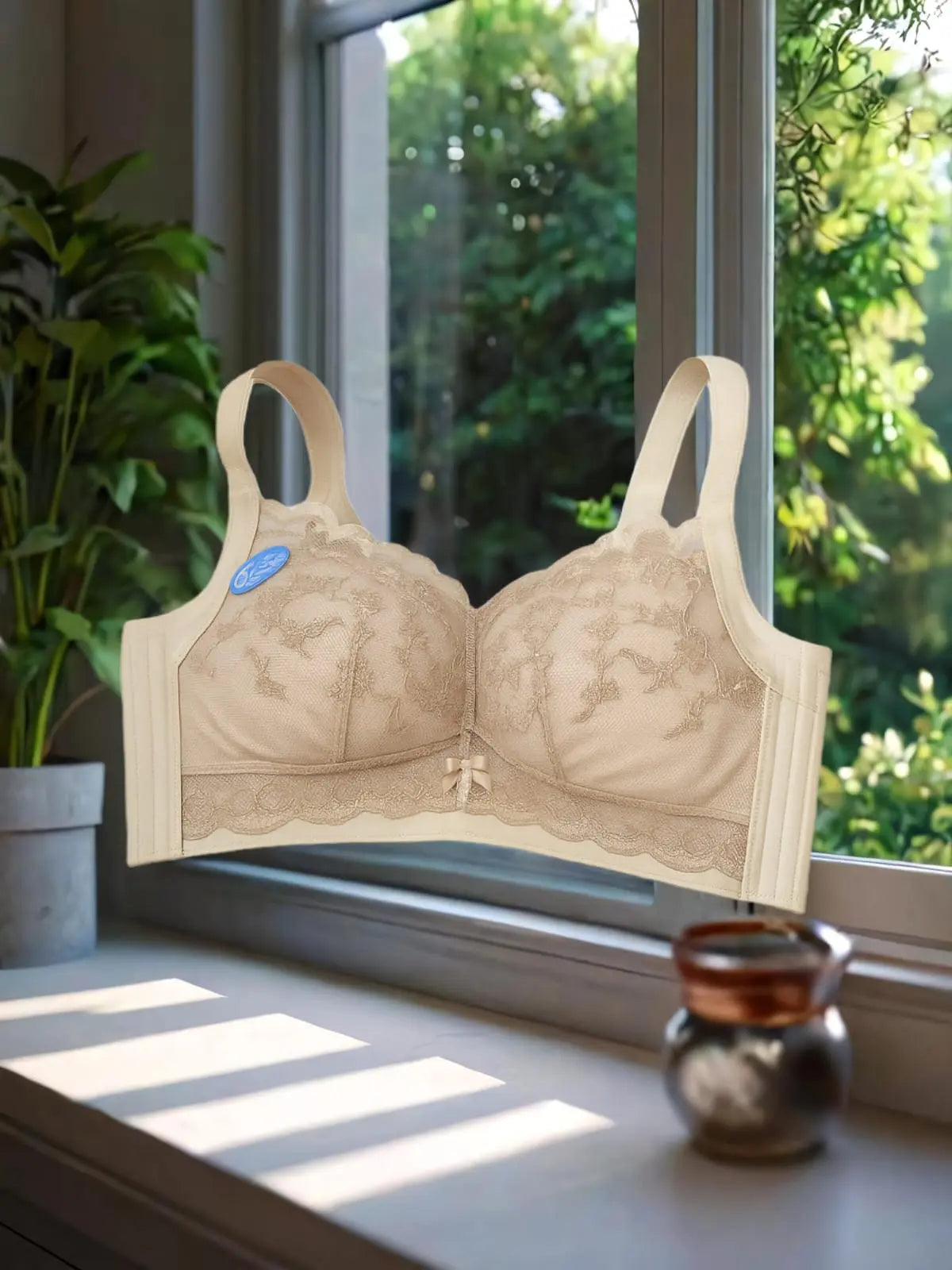 Ivory Bloom Crimson Curves